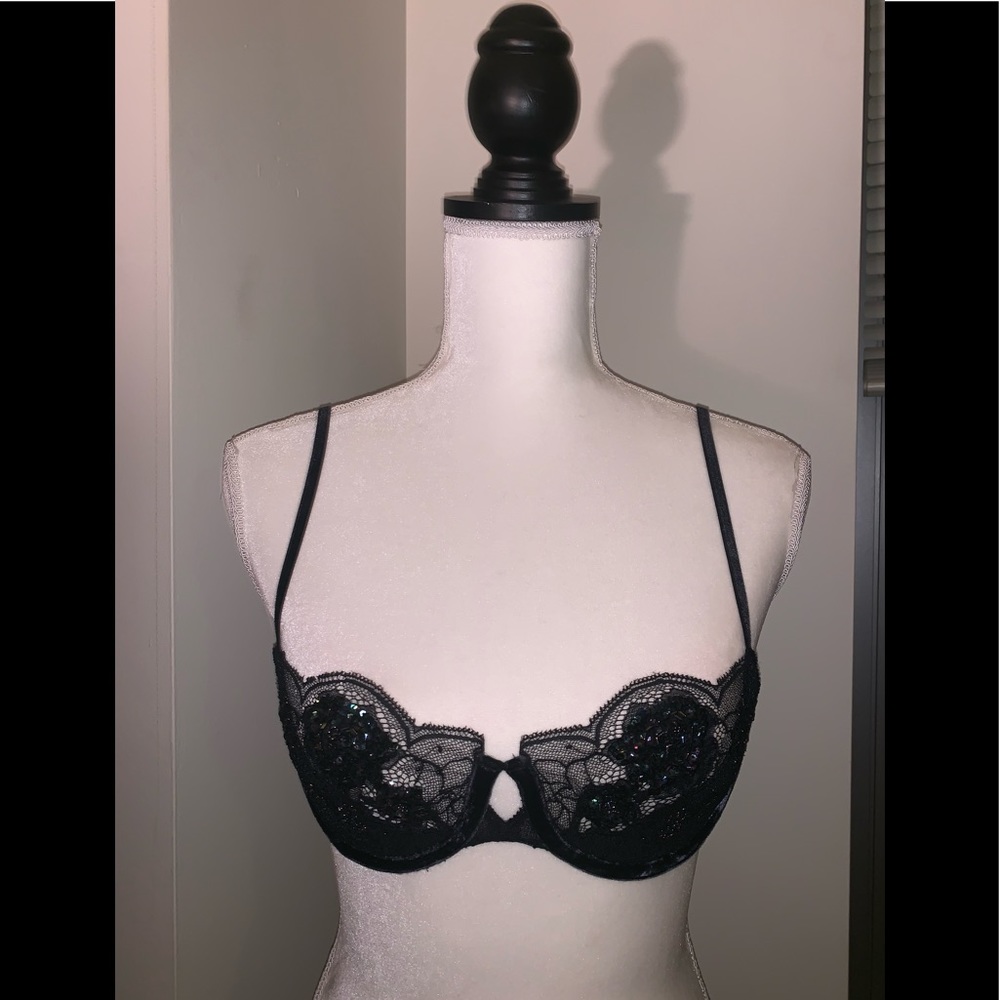 Vtg Victoria’s Secret Y2K Black Beaded Very Sexy bra 36C